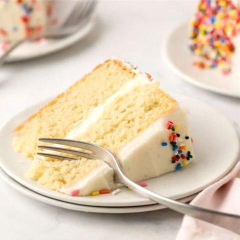 Cake-boxes-white-vanilla-slice Cake-boxes-white-vanilla-slice