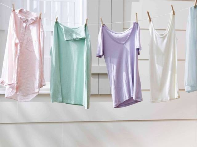 laundry-on-on-washline laundry-on-on-washline