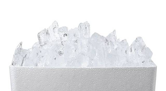 Polystyrene-box-with-ice Polystyrene-box-with-ice