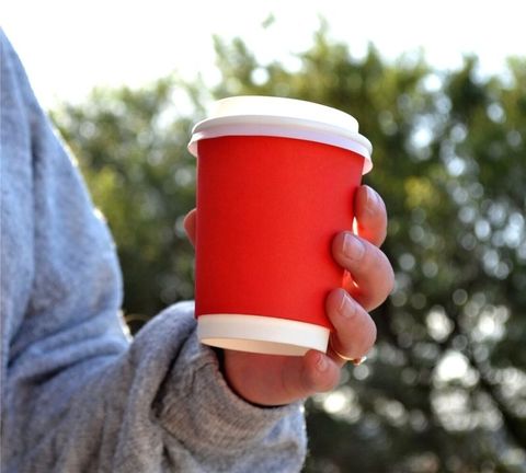 Bio-hot-cups-double-wall-red-in-hand Bio-hot-cups-double-wall-red-in-hand