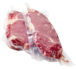clear-vacuum-bag-and-steak clear-vacuum-bag-and-steak